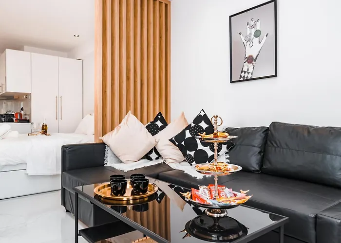 Kallithea Diamond Suite