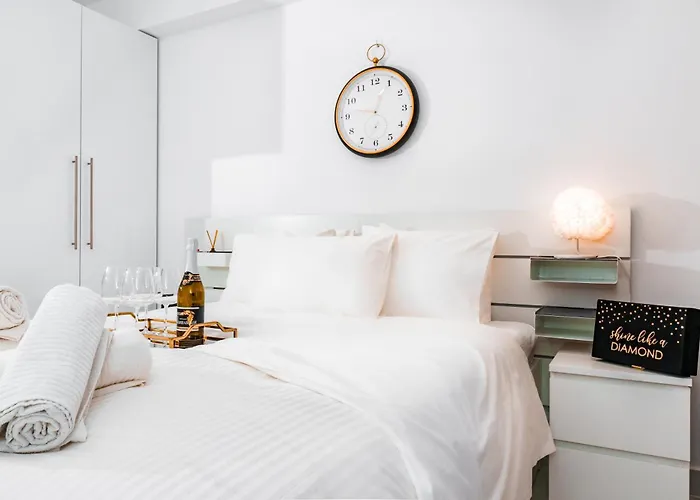Kallithea Diamond Suite